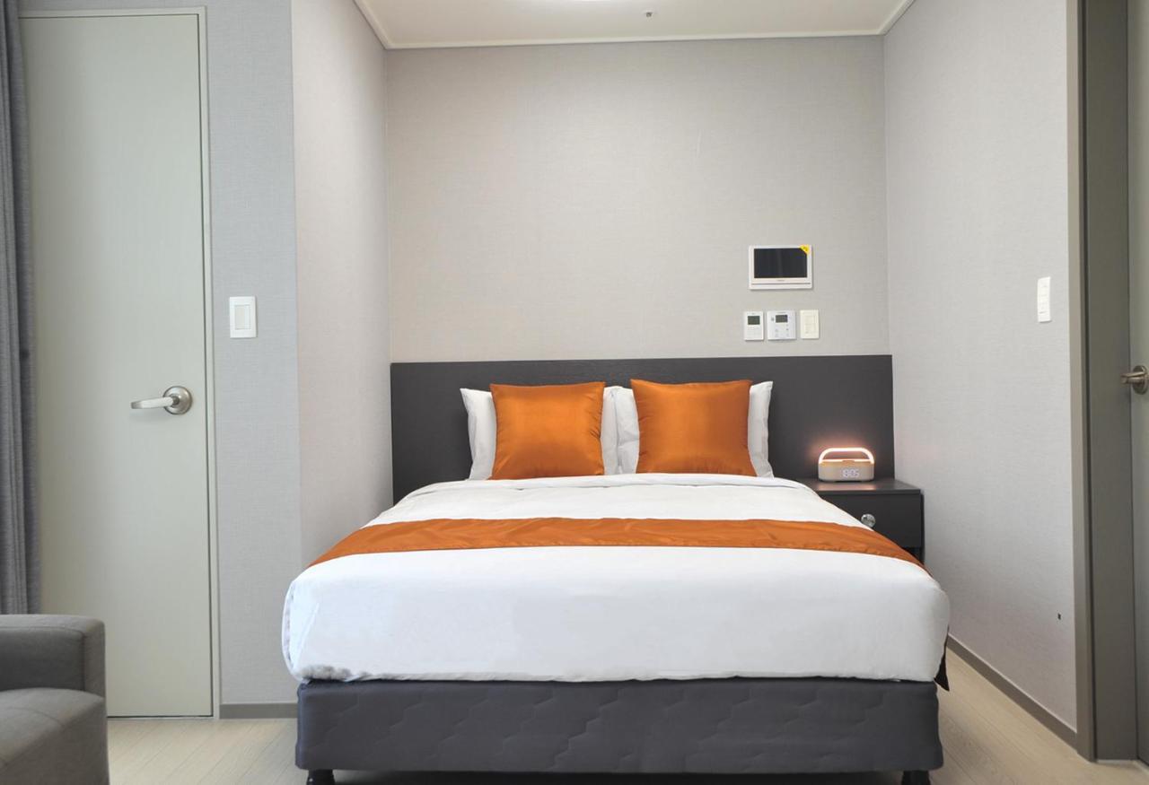 Coopstay Yeosu Hotel Экстерьер фото