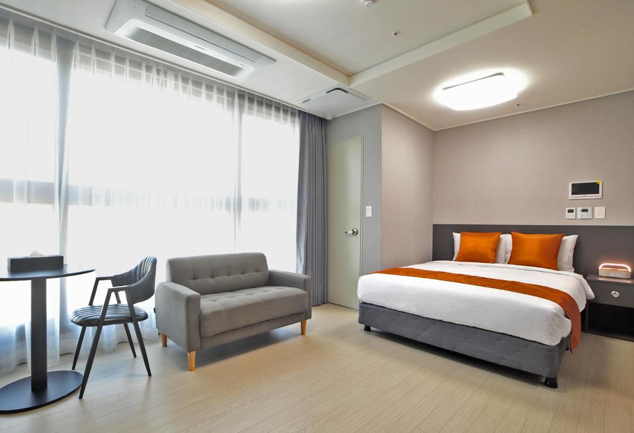 Coopstay Yeosu Hotel Экстерьер фото
