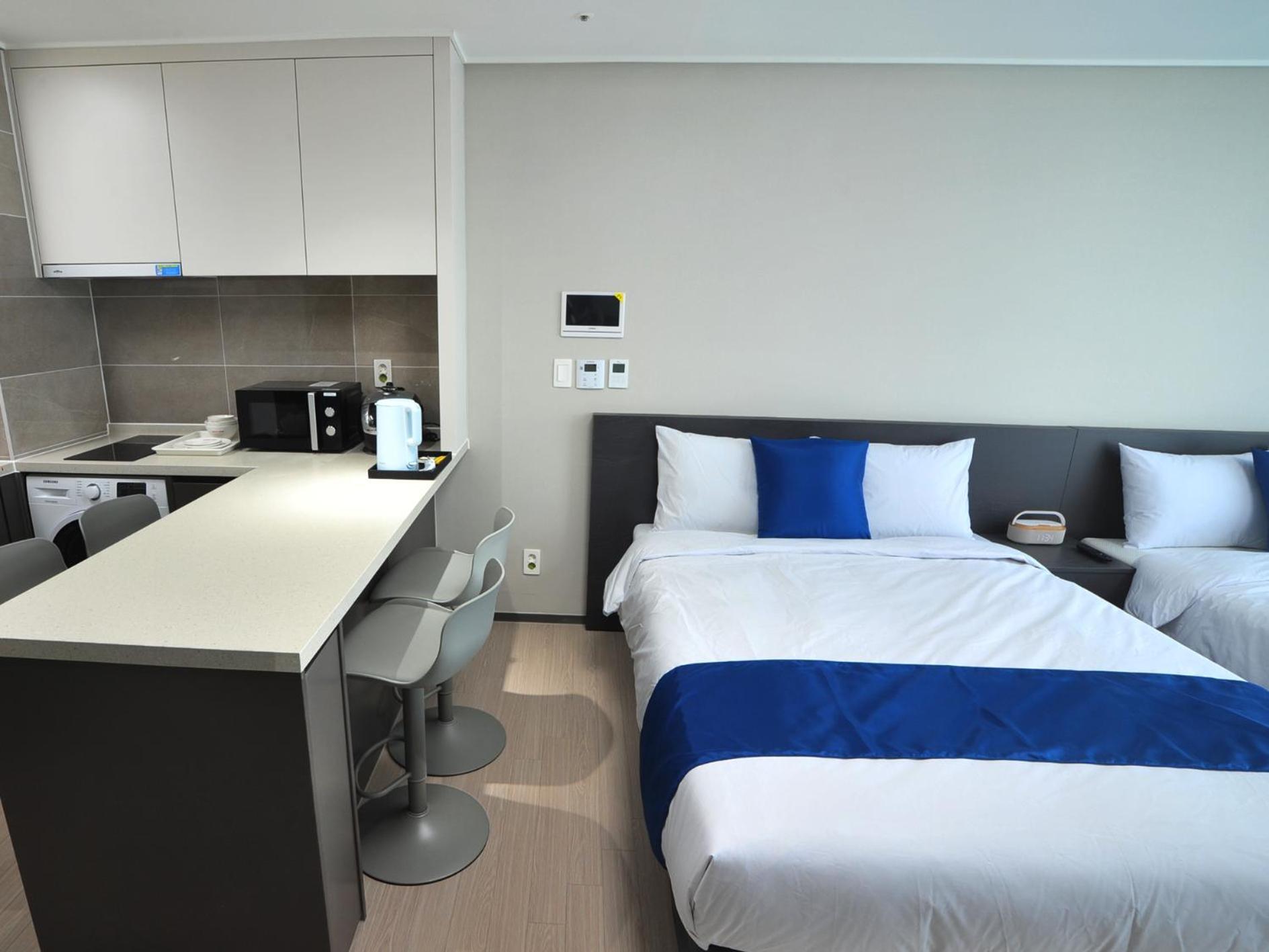 Coopstay Yeosu Hotel Экстерьер фото