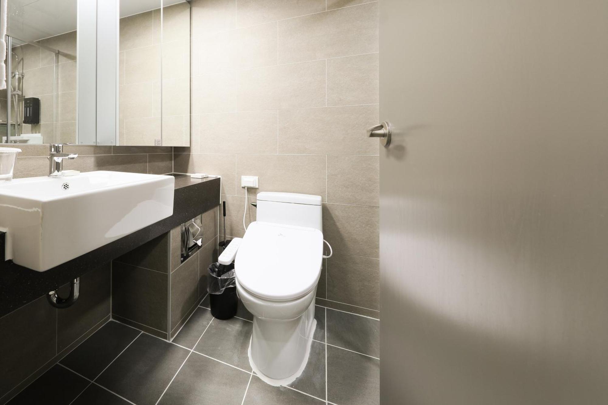 Coopstay Yeosu Hotel Экстерьер фото